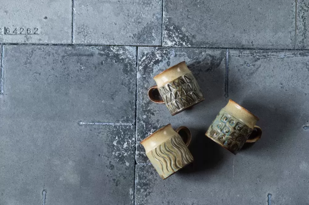 MOLD MUG